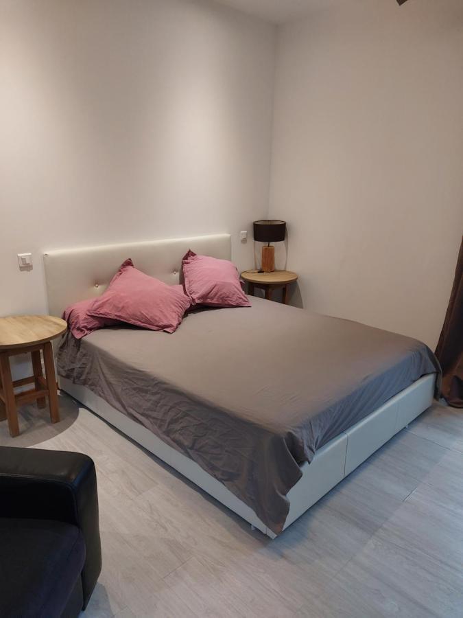 Studio meublé au pied du Mercantour Fontan Esterno foto
